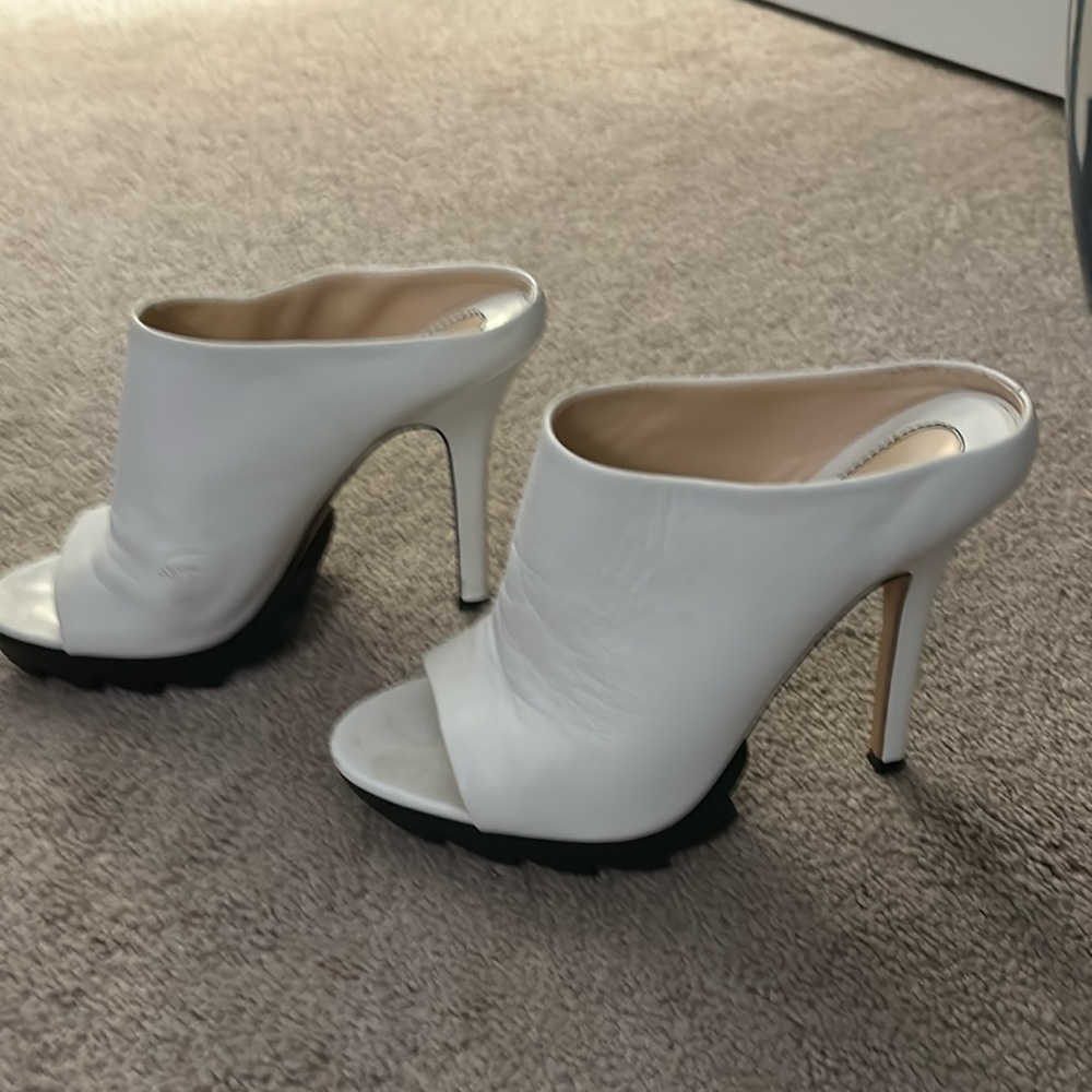 Camilla Scovgaard slip on white leather booties
